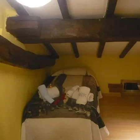 Apartment 2 Bedrooms With Wifi At